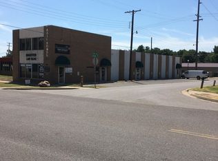 102 E Eufaula St STE E, Norman, OK 73069