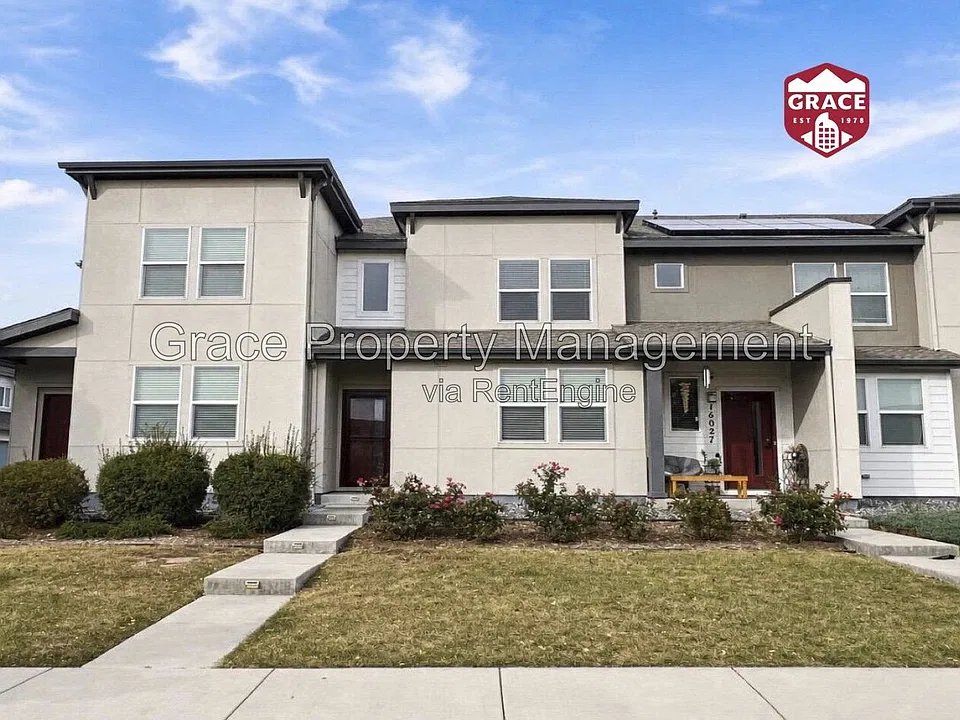 16025 E Elk Pl
