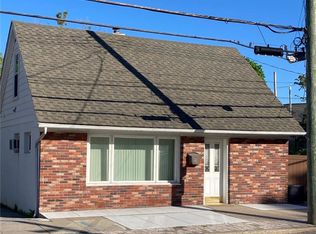 887 Franklin Ave, Thornwood, NY