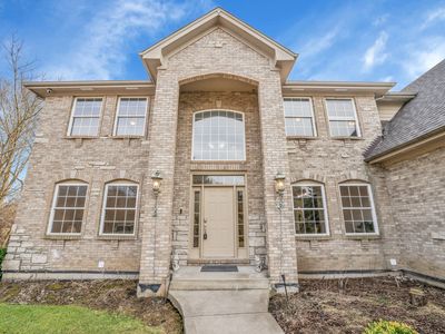 39W027 Dean St, St Charles, IL, 60175