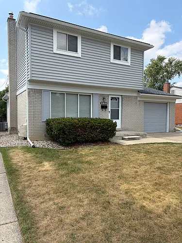 8461 Forrest Dr Photo 1