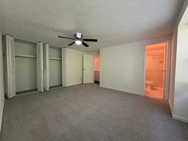 117 Hickory Dr — Photo 9