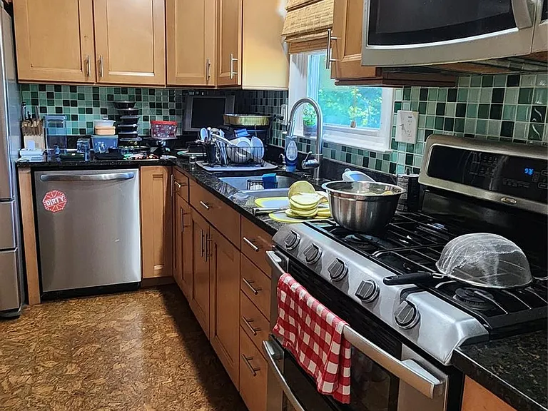 13 Amy Rd — Photo 8