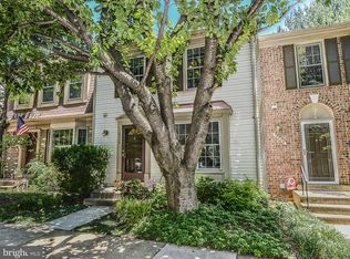 10348 Latney Rd, Fairfax, VA 22032