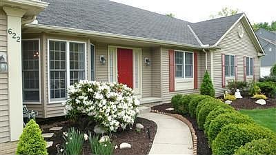 2nd image of 622 Wedgewood Dr