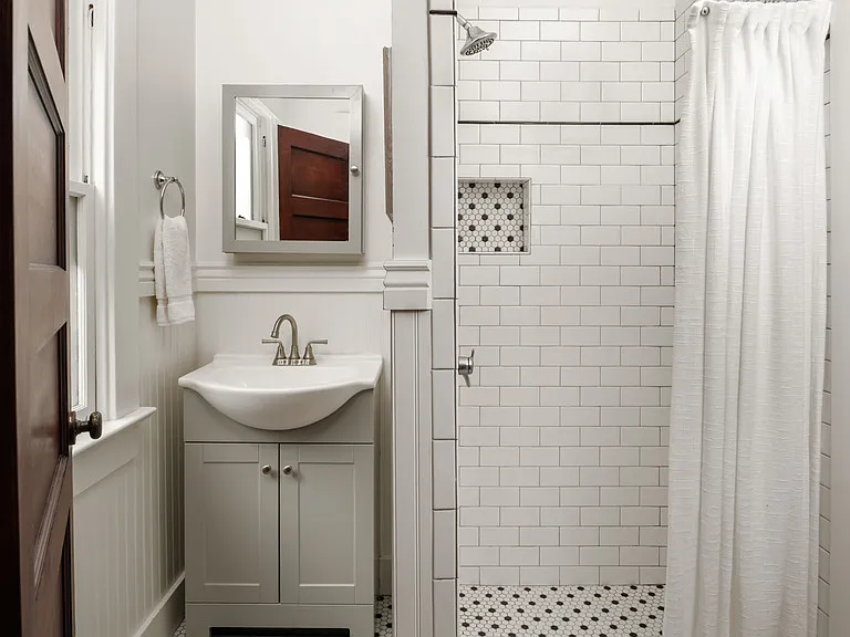 Main Floor Bath