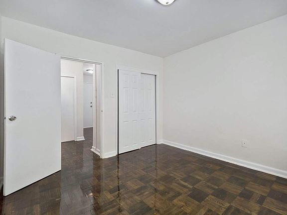 5th image of 334 Dacey Rd