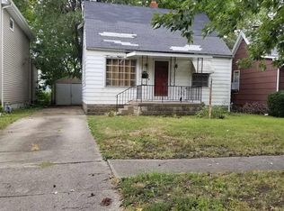 1151 N 7th St, Springfield, IL 62702