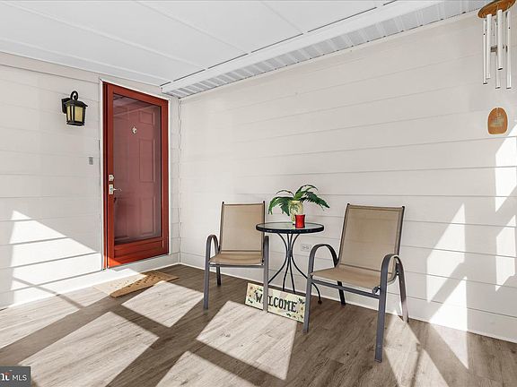 5th image of 3 Park Ln
