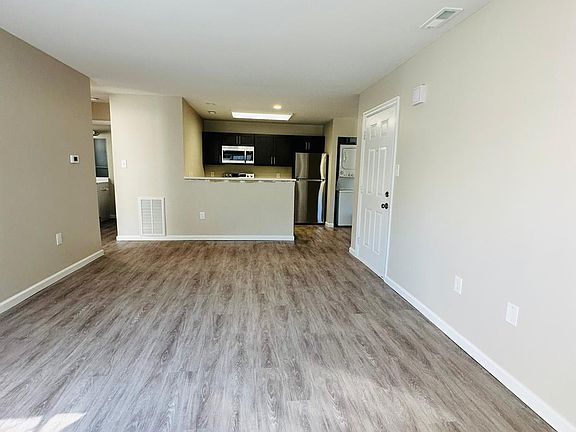 3rd image of 21 Malibu Way #322