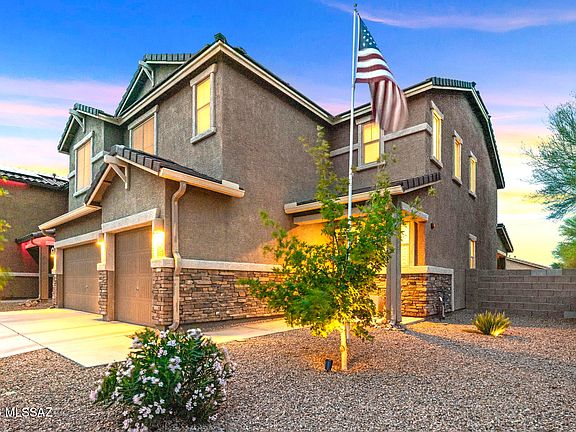 2nd image of 11148 W Dawnlight Dr