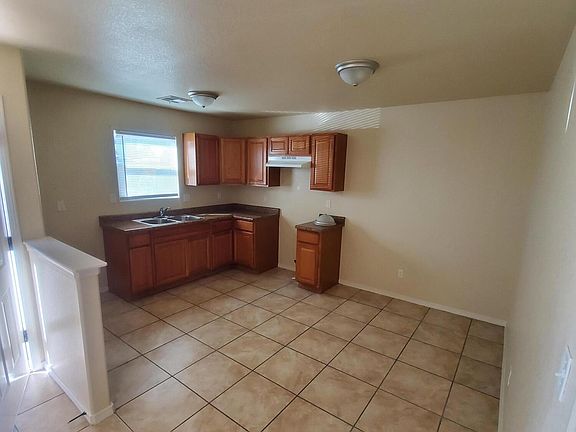 5th image of 9389 San Lorenzo Ave #A
