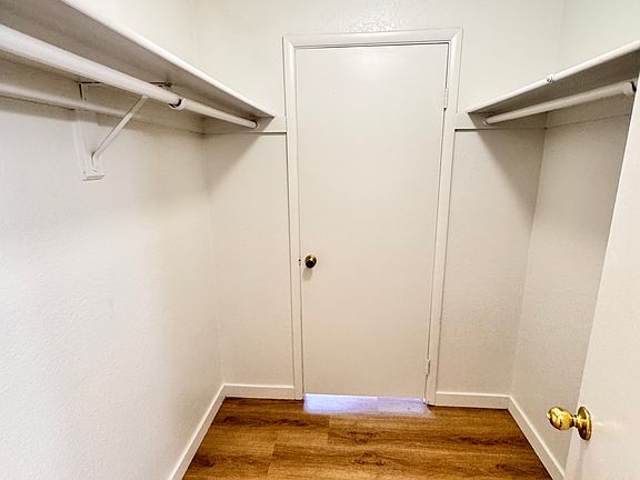 3rd image of 506 Wardelle St Unit C