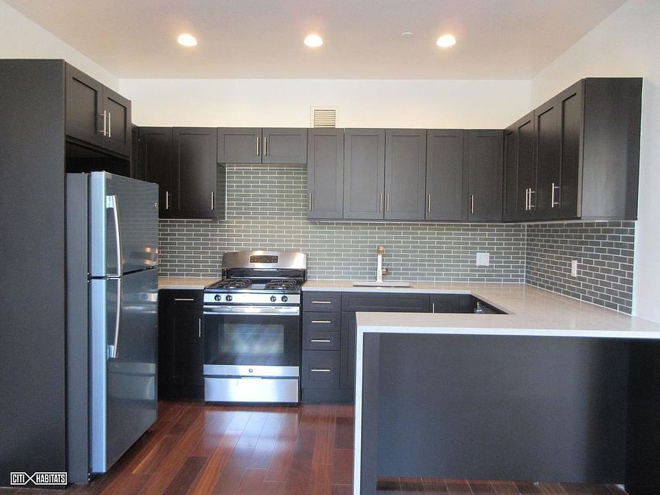 1st image of 45-02 Ditmars Boulevard #418