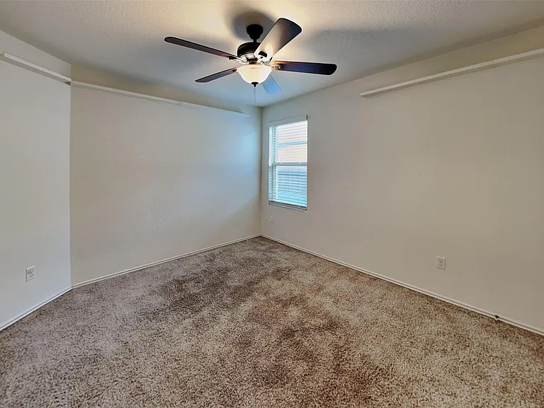 3356 Lauren Nicole Ln — Photo 14