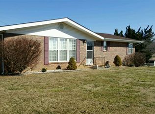 161 Linda Cir, Bean Station, TN 37708