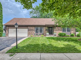 3885 N Firestone Dr, Hoffman Estates, IL 60192