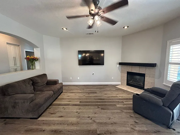 3052 Red Oak Ct — Photo 5