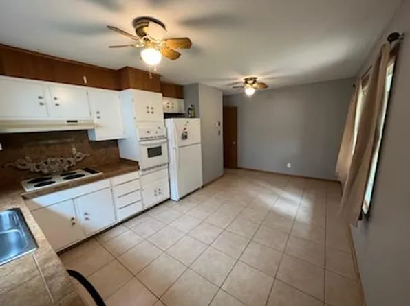 1725 S Forest Dr, Knoxville, TN 37920