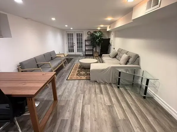 40 Michael St #4, Arlington, MA 02474