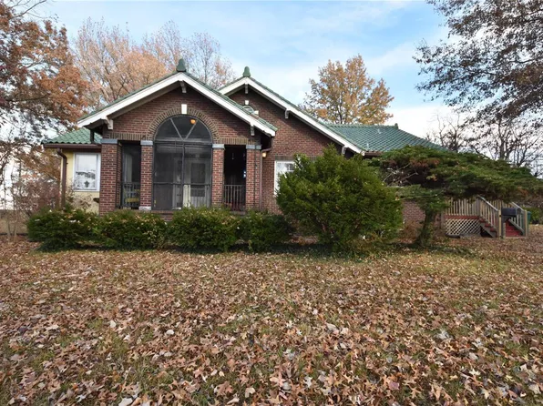 1000 N Hills Dr, Saint Louis, MO 63121
