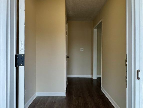 2nd image of 7031 Calamar Dr
