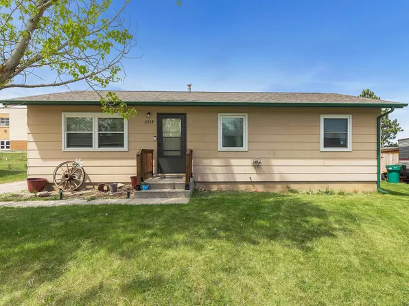 2014 Colorado Dr, Sturgis, SD 57785