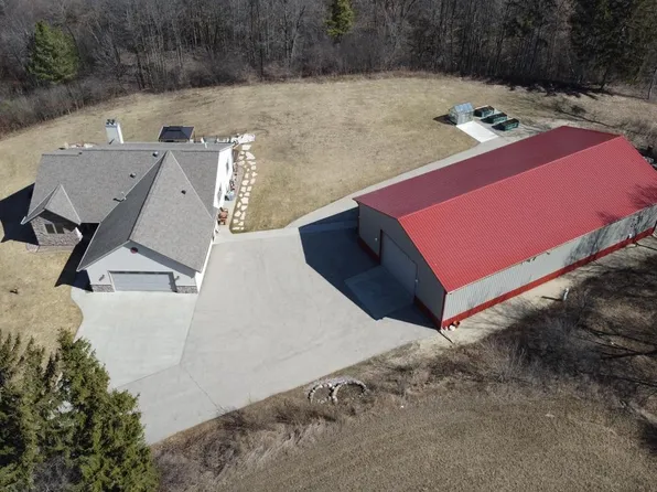 7406 Townline ROAD, West Bend, WI 53090