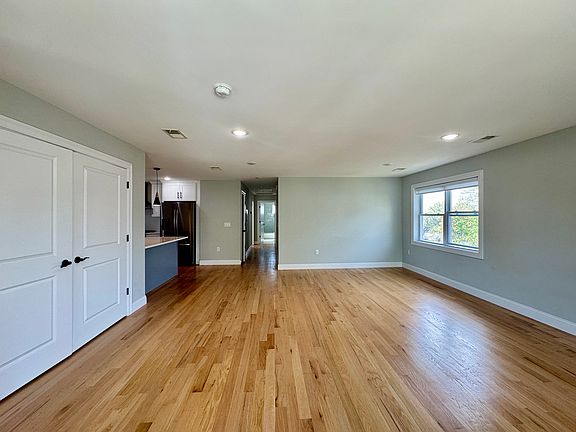 5th image of 105 Feronia Way Floor 2