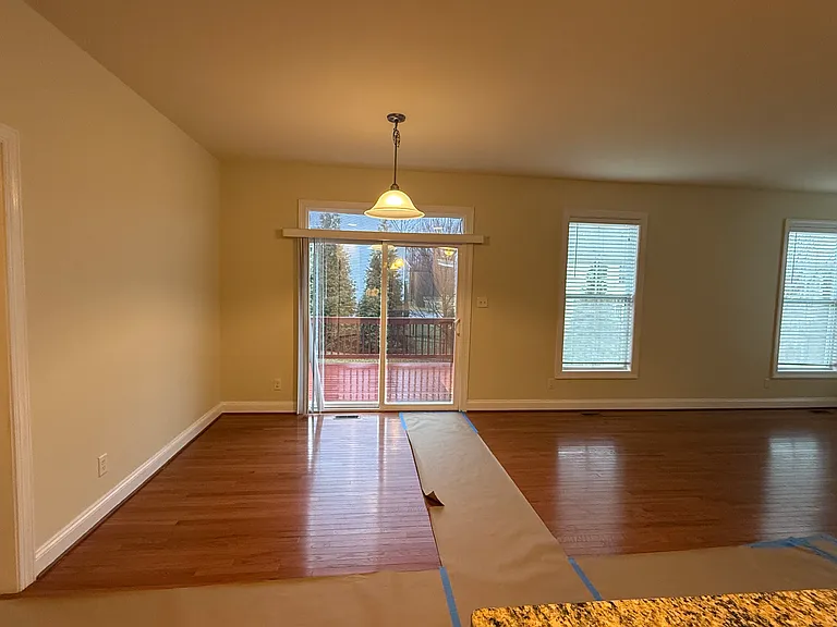 512 Paddle Creek Dr — Photo 8
