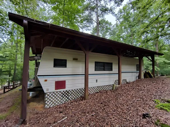 122 25th St, Ellijay, GA 30540