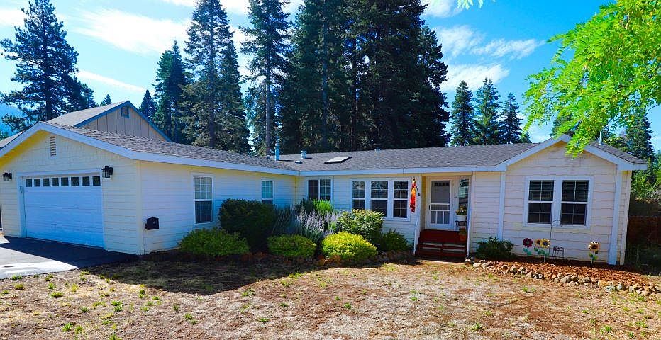 1st image of 3494 Hill Crest Dr