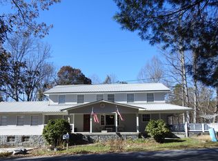 218 College St, Blue Ridge, GA 30513