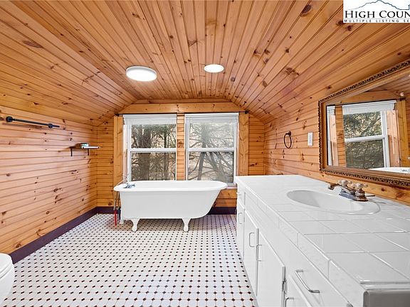 24th image of this home