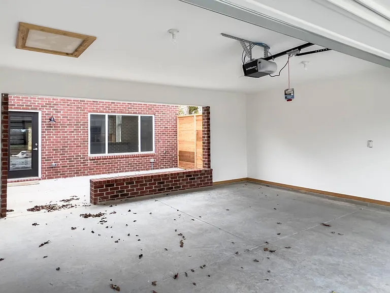 3817 Jett Ln — Photo 30