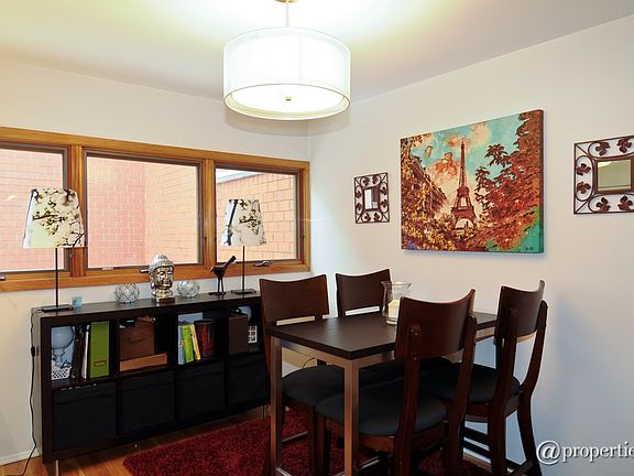4th image of 727 W Waveland Ave APT 1