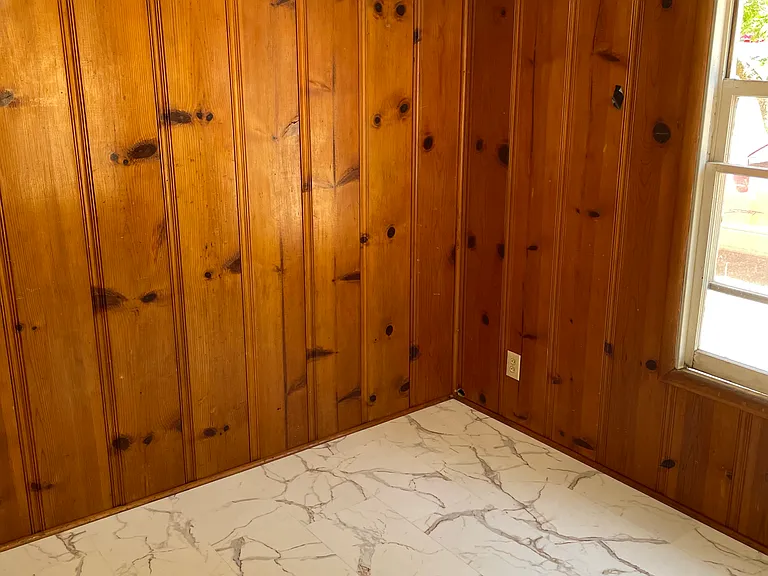 1079 Reeds Tpke #A — Photo 7