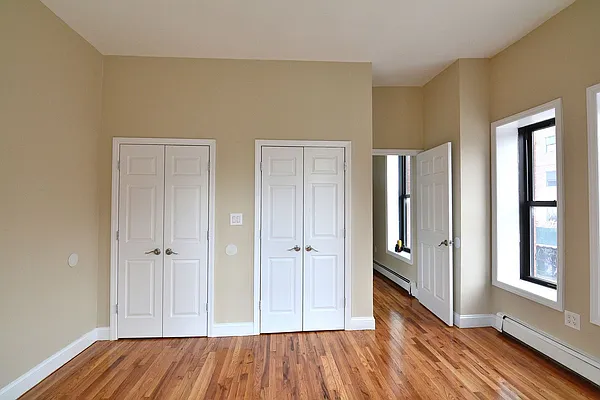 Rented by Hagstrom Management Inc | media 8