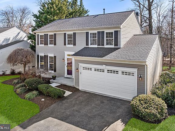 2nd image of 5124 Ilchester Woods Way