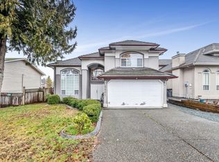9534 124th St, Surrey, BC V3V 4S4