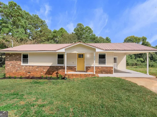 1242 Thornton Dr, Elberton, GA 30635