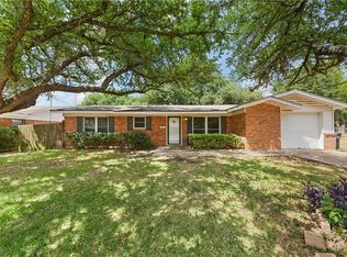 5511 Fairview Dr, Waco, TX 76710