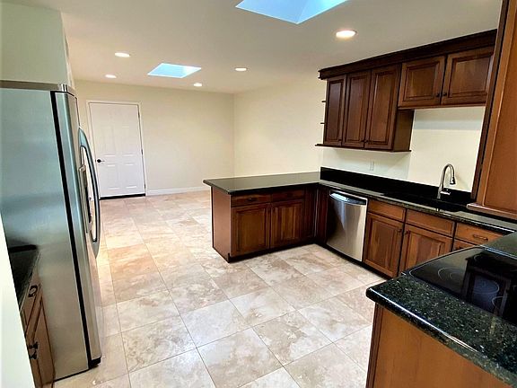 5th image of 4835 N 72nd Way