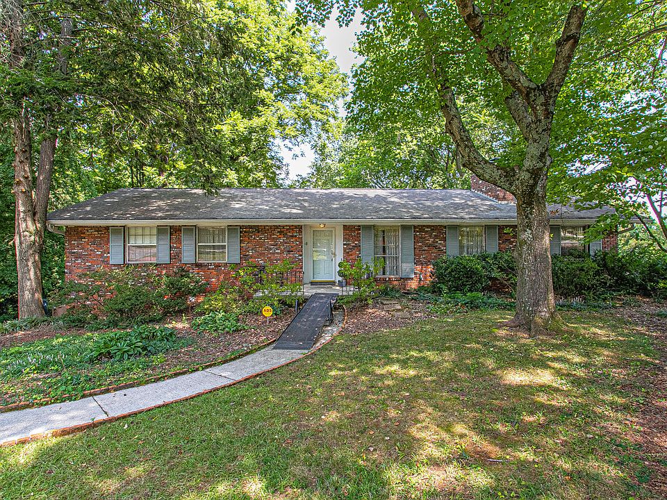 1st image of 7005 Cresthill Dr