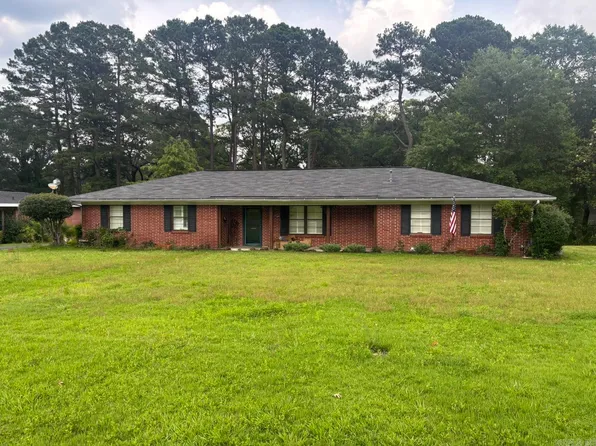335 Berg Ave, Camden, AR 71701