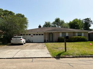 16727 Forest Bend Ave, Friendswood, TX 77546