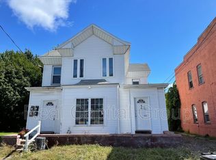 44 2nd Ave FLOOR 2, Troy, NY 12180