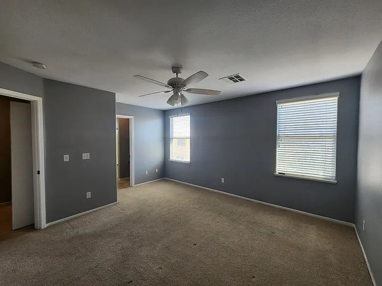 776 Spotted Eagle St — Photo 17