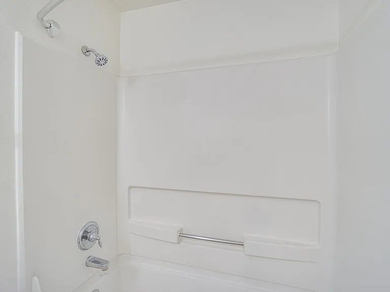 Quailwood Apartments — Photo 45