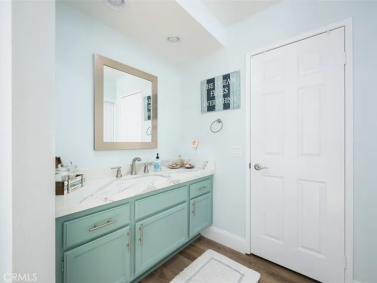 33255 Ocean Rdg — Photo 17